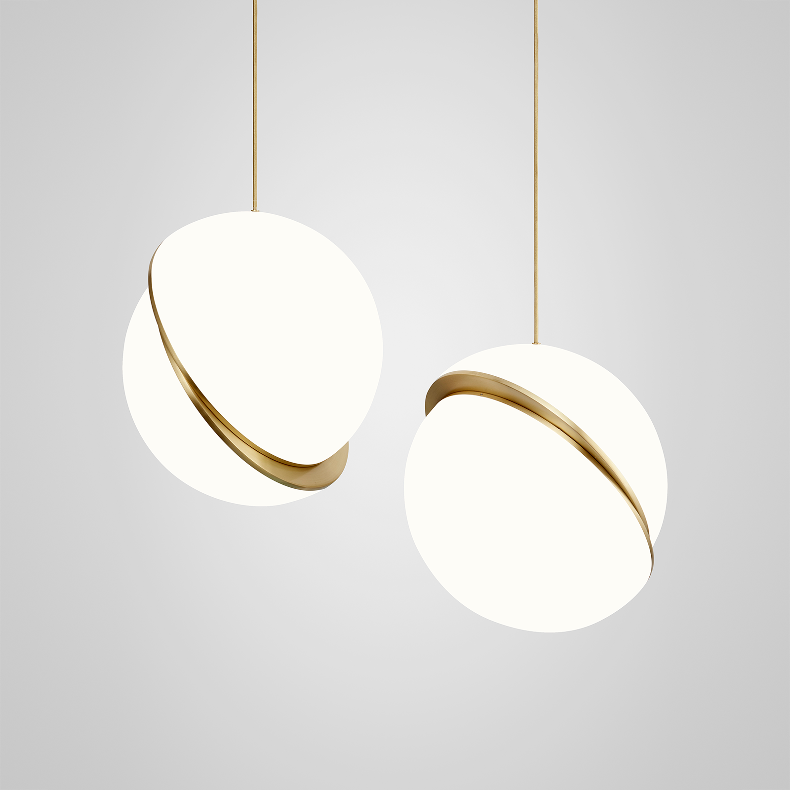 Lee Broom Crescent Pendant Light 43.5cm 唯美新月系列 球型吊燈 - 標準尺寸